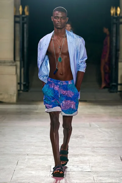 Look 35